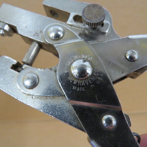 Vtg Sargent & Co. 1/4" Hole Punch & Fastener Paper Leather Cardboard Plastic - Picture 9 of 9